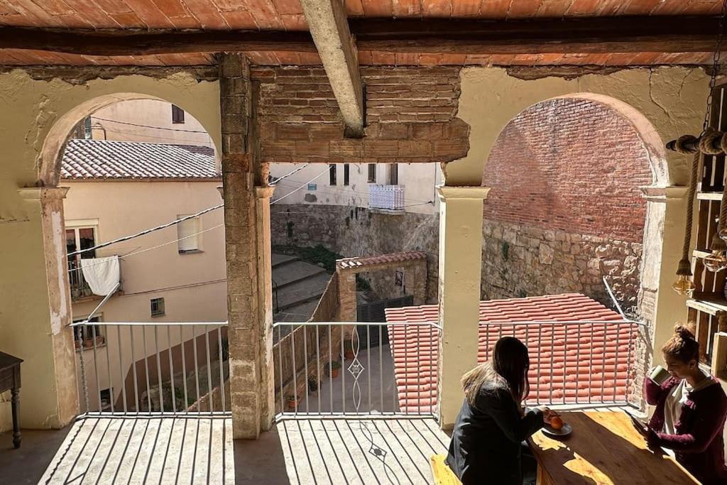 Habitacion Roca Foradada En Casa Cami De Les Aiguees Monistrol De Montserrat Eksteriør billede