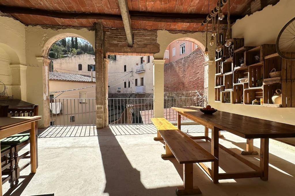 Habitacion Roca Foradada En Casa Cami De Les Aiguees Monistrol De Montserrat Eksteriør billede